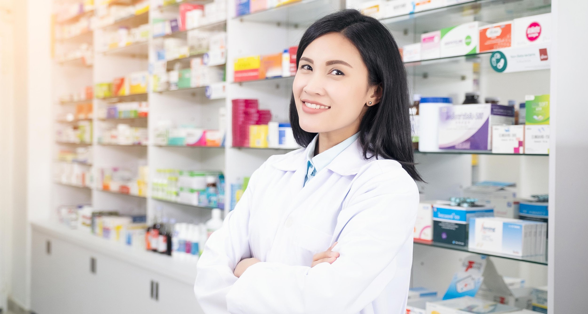 How Getting to Know Your Pharmacist Can Help You Age More Healthily